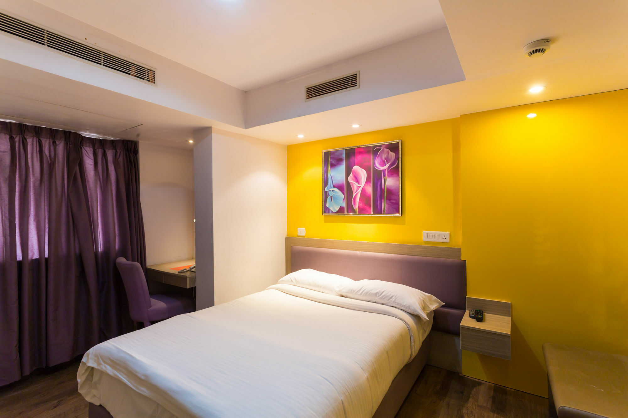 Vishakhapatnam, Dwarka Nagar Hotel Визакхапатнам Екстериор снимка